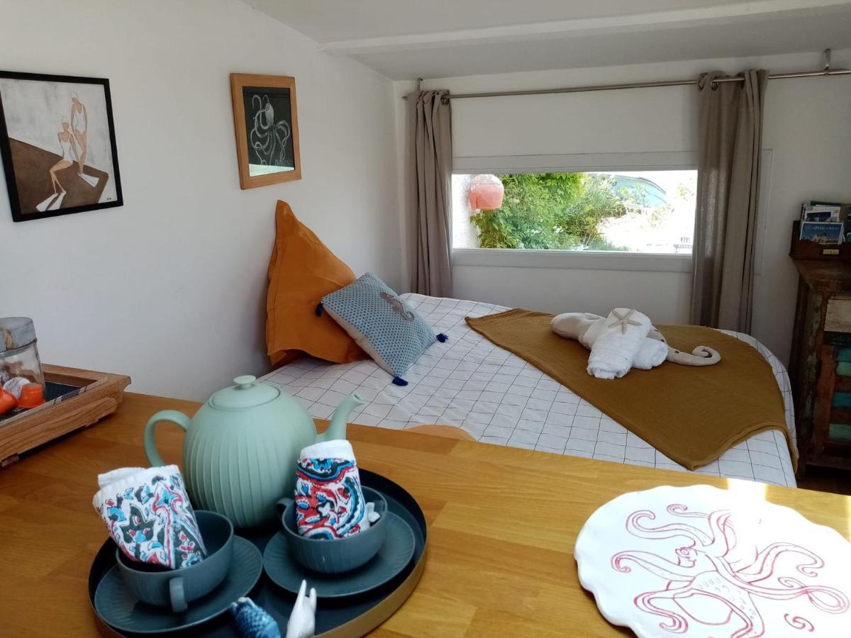 Sète Cabanon De Pecheur En Bord De Lagune מראה חיצוני תמונה