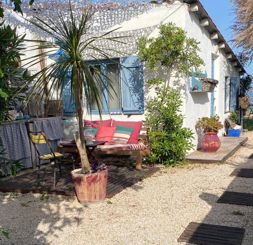 Sète Cabanon De Pecheur En Bord De Lagune מראה חיצוני תמונה