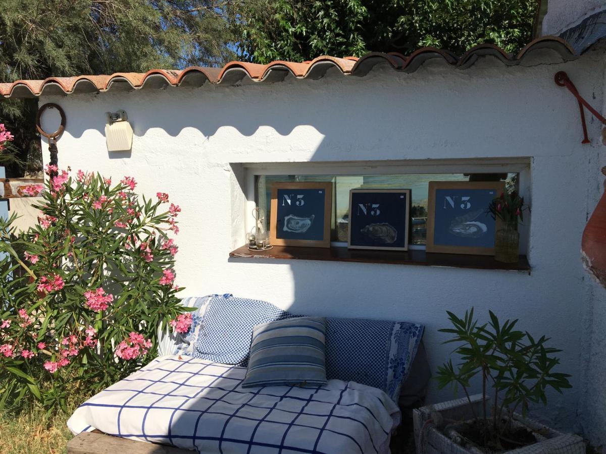 Sète Cabanon De Pecheur En Bord De Lagune מראה חיצוני תמונה